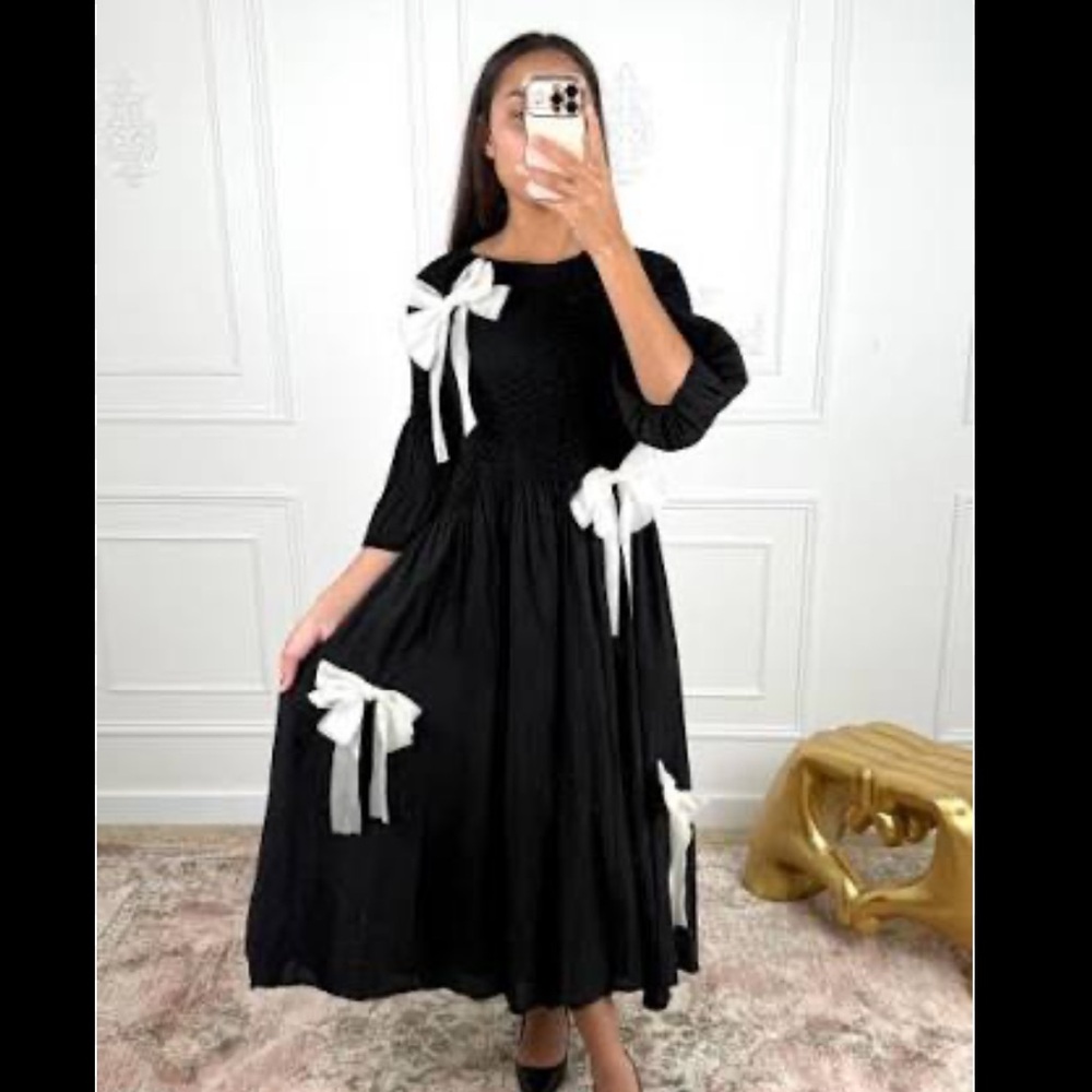 Oh So Modest Bow dress